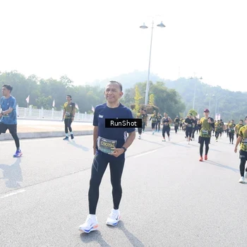 Runner Photo 6930609