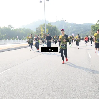 Runner Photo 6930628