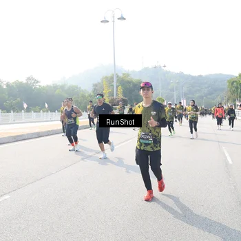 Runner Photo 6930640