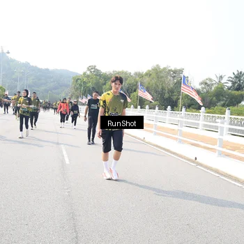Runner Photo 6930644