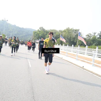 Runner Photo 6930646