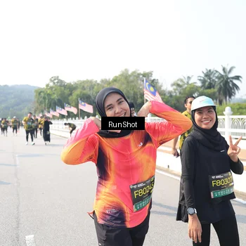 Runner Photo 6930694