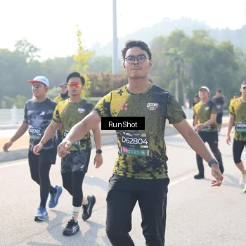 Runner Photo 6930719
