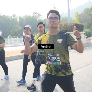 Runner Photo 6930726