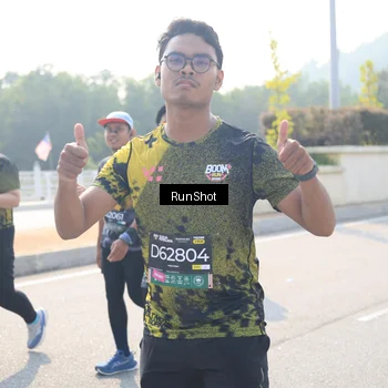 Runner Photo 6930728