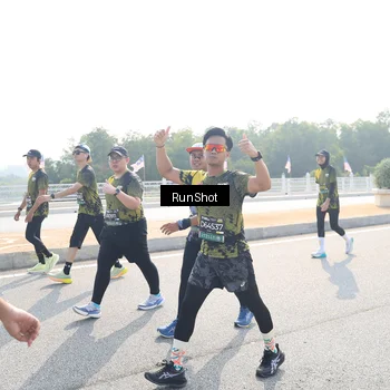 Runner Photo 6930733