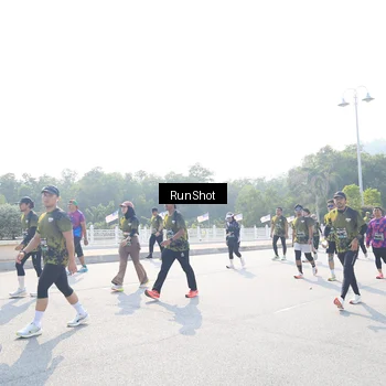 Runner Photo 6930899
