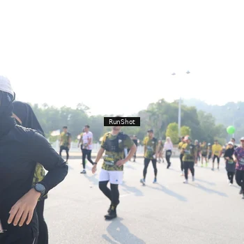 Runner Photo 6930906