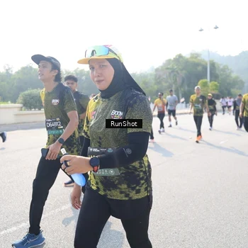 Runner Photo 6930921