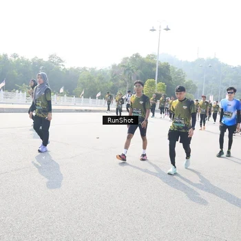 Runner Photo 6930953