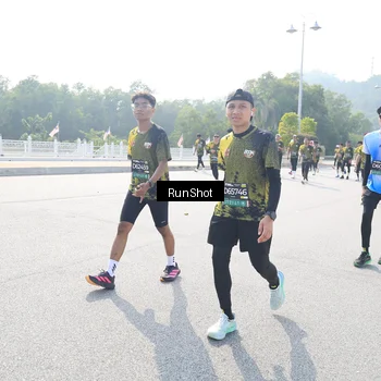 Runner Photo 6930954