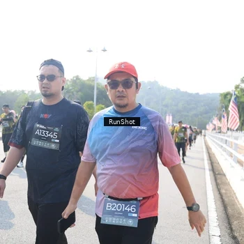 Runner Photo 6930969