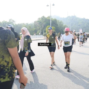 Runner Photo 6931014