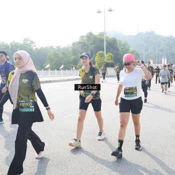 Runner Photo 6931016