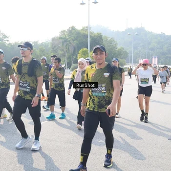 Runner Photo 6931017
