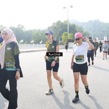 Runner Photo 6931018