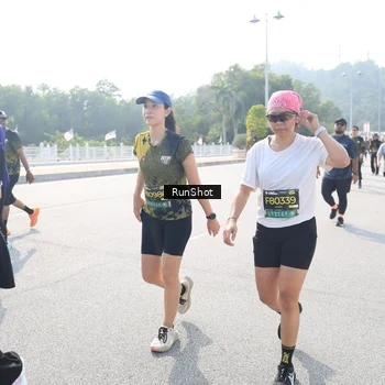 Runner Photo 6931029