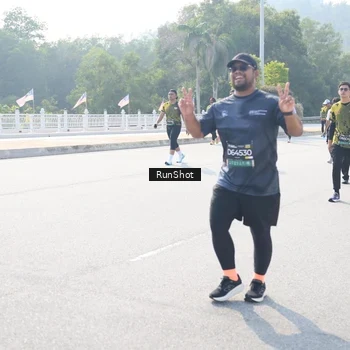 Runner Photo 6931041