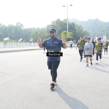 Runner Photo 6931049