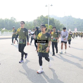 Runner Photo 6931066