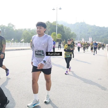 Runner Photo 6931090