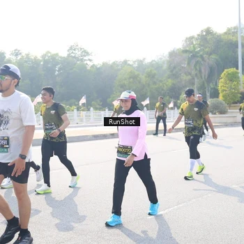 Runner Photo 6931096