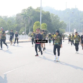 Runner Photo 6931107