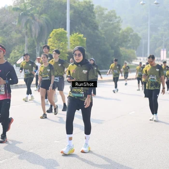 Runner Photo 6931114