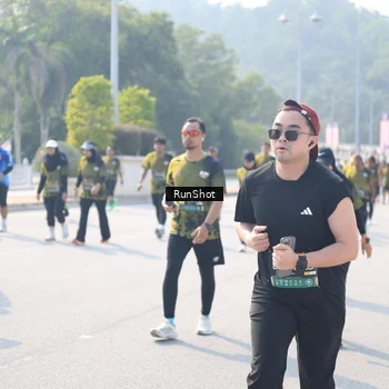Runner Photo 6931136