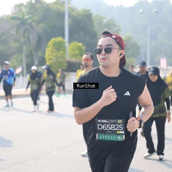 Runner Photo 6931138