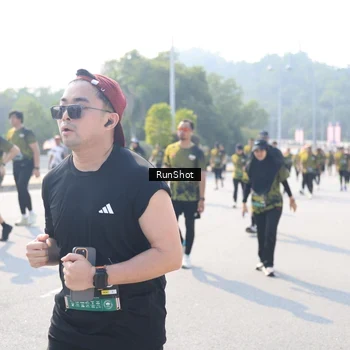 Runner Photo 6931142