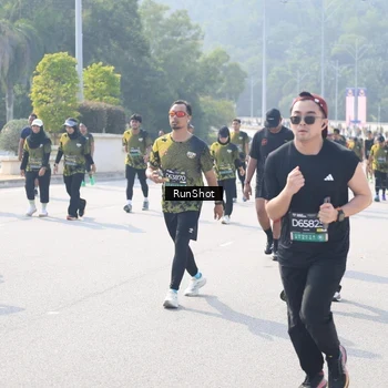 Runner Photo 6931148