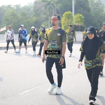 Runner Photo 6931152