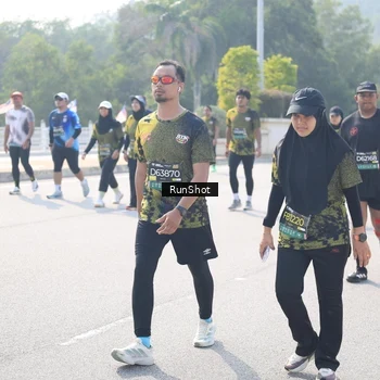 Runner Photo 6931154