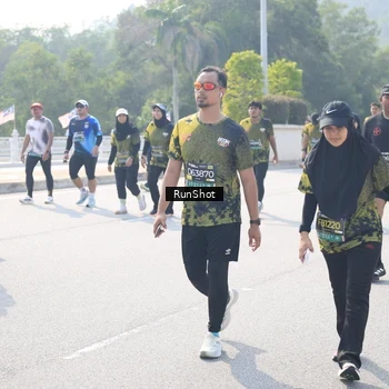 Runner Photo 6931160