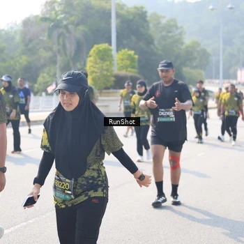 Runner Photo 6931166