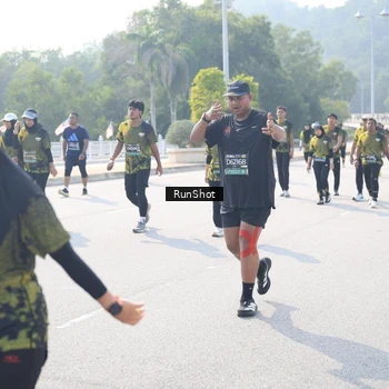 Runner Photo 6931169