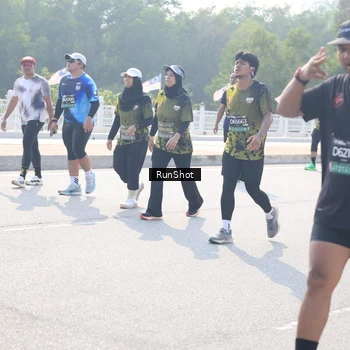 Runner Photo 6931183