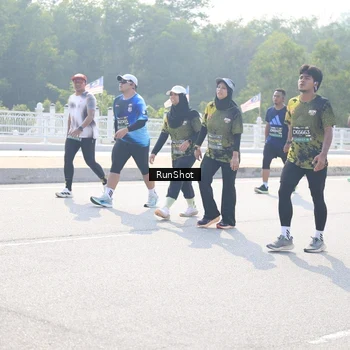 Runner Photo 6931186