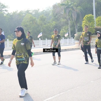 Runner Photo 6931195