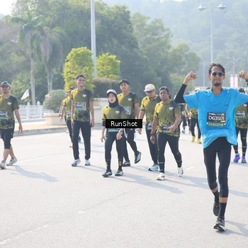 Runner Photo 6931197