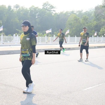 Runner Photo 6931201