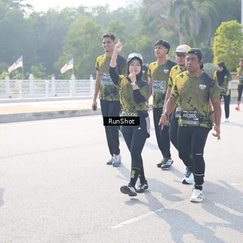 Runner Photo 6931219