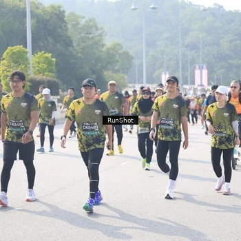 Runner Photo 6931229