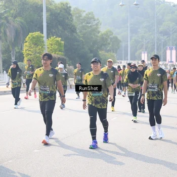 Runner Photo 6931231