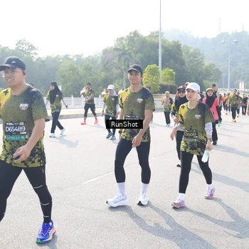 Runner Photo 6931250