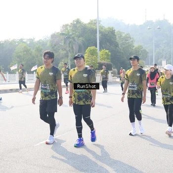 Runner Photo 6931256