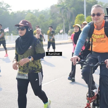 Runner Photo 6931272