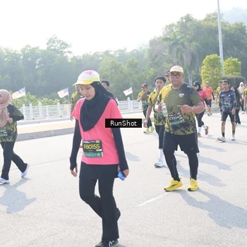 Runner Photo 6931285