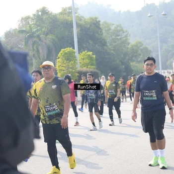 Runner Photo 6931287